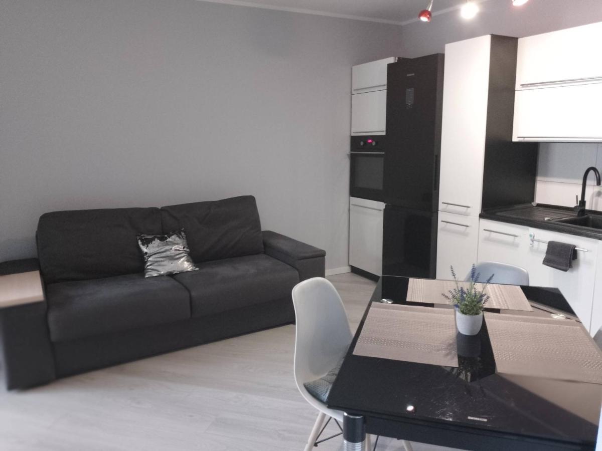 Apartament Zalesie Z Tarasem Lubiń Buitenkant foto