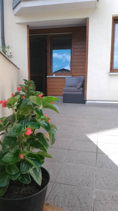 Apartament Zalesie Z Tarasem Lubiń Buitenkant foto