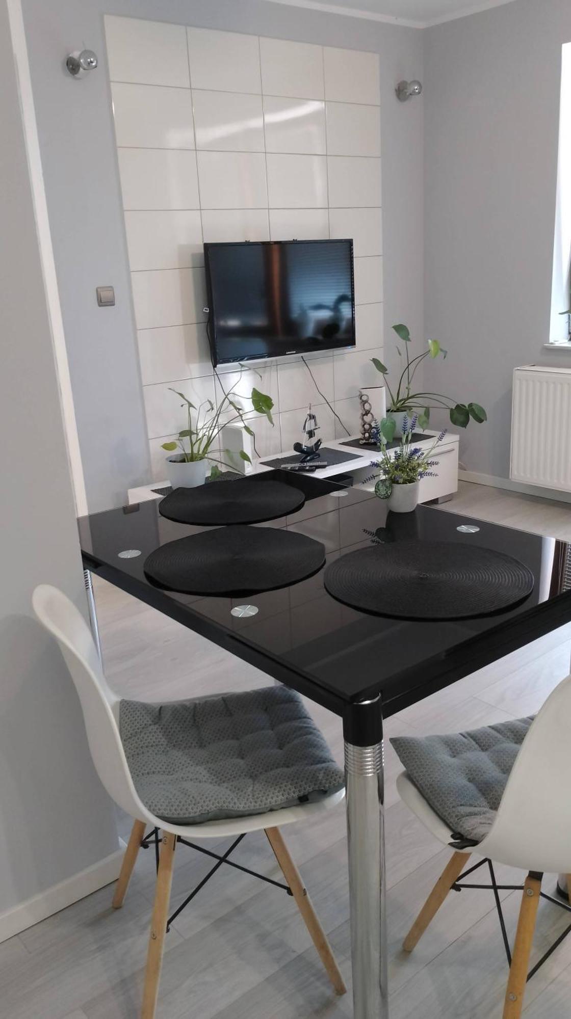 Apartament Zalesie Z Tarasem Lubiń Buitenkant foto